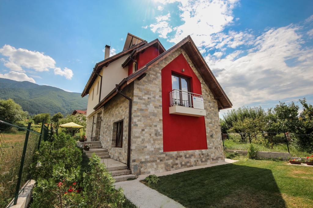 Guest House Vessyta Sapareva Banya Quarto foto